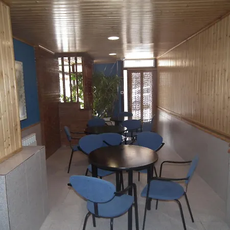 Hostal La Muralla-3